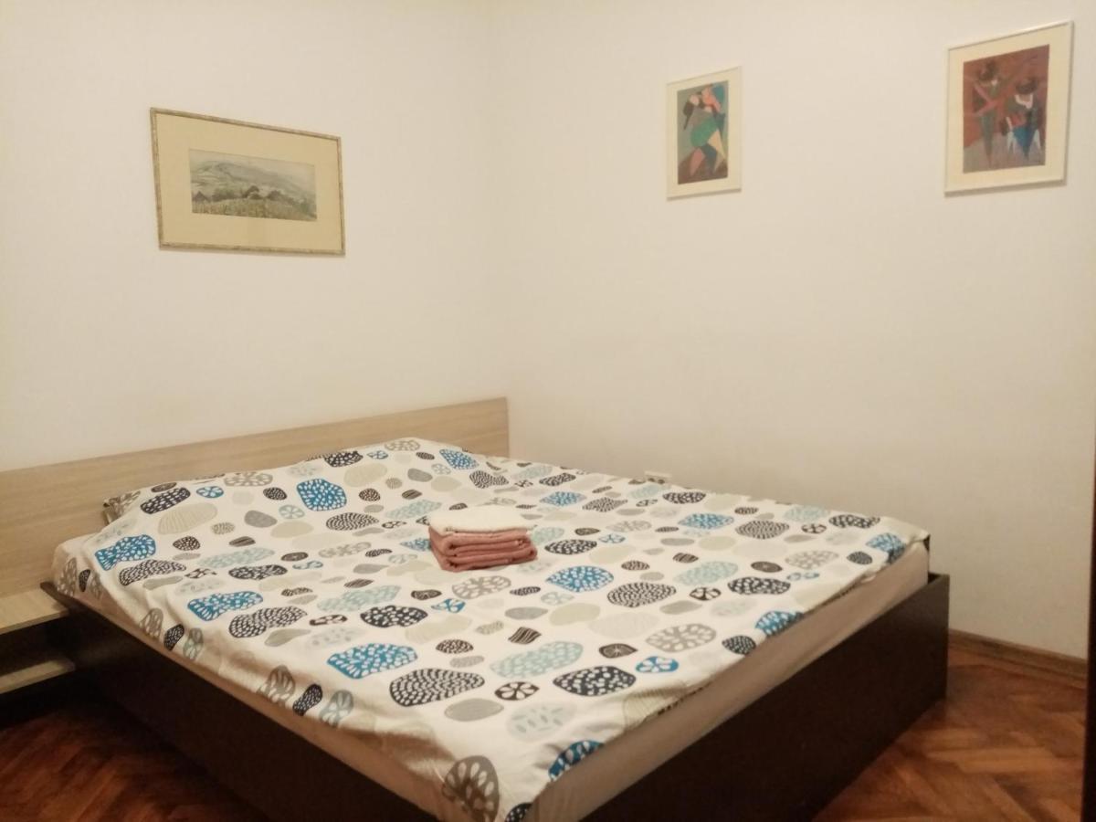Republicii Apartment Historic Center Brasov Ngoại thất bức ảnh